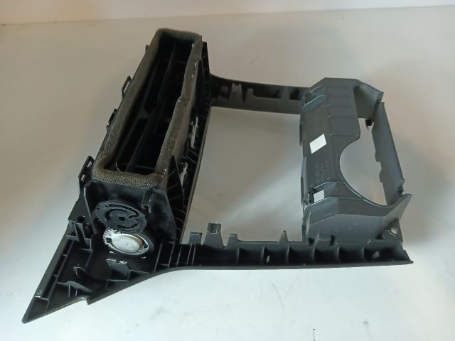 bontott OPEL ASTRA H Középkonzol Keret