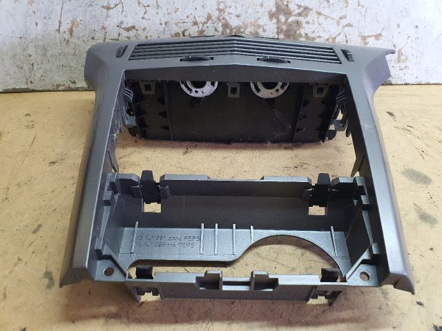 bontott OPEL ASTRA H Középkonzol Keret