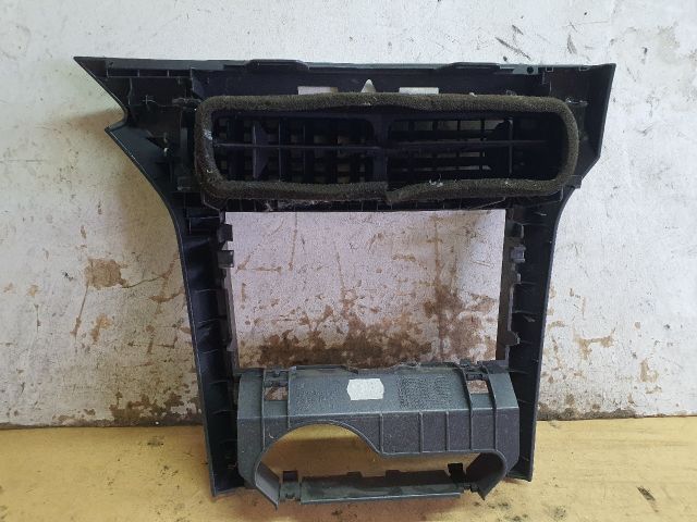 bontott OPEL ASTRA H Középkonzol Keret