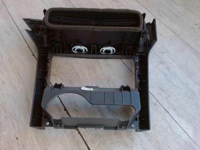 bontott OPEL ASTRA H Középkonzol Keret