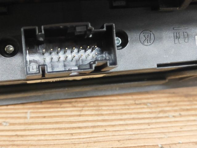 bontott OPEL ASTRA H Középkonzol Keret