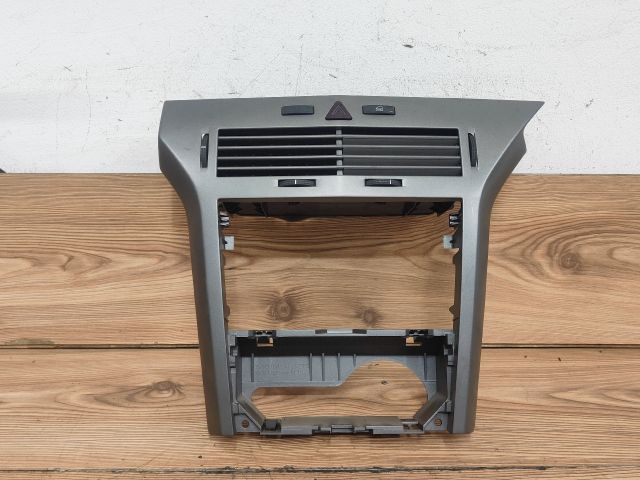 bontott OPEL ASTRA H Középkonzol Keret