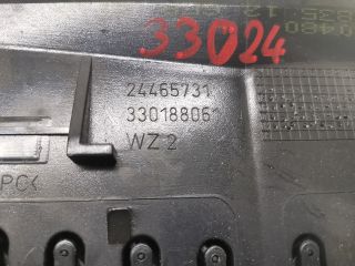 bontott OPEL ASTRA H Középső Szellőző