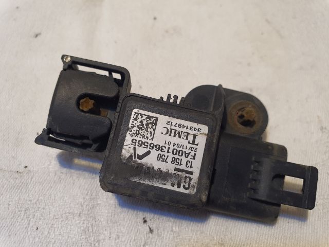 bontott OPEL ASTRA H Központi Ütközés Érzékelő