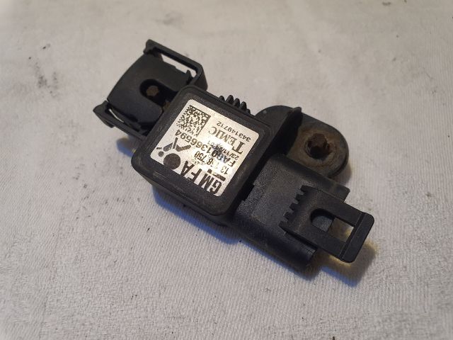 bontott OPEL ASTRA H Központi Ütközés Érzékelő