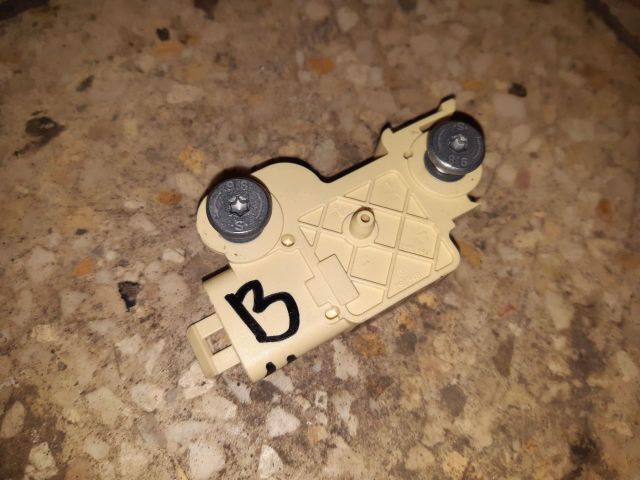 bontott OPEL ASTRA H Központi Ütközés Érzékelő