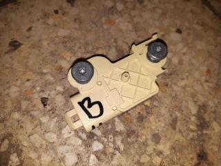 bontott OPEL ASTRA H Központi Ütközés Érzékelő