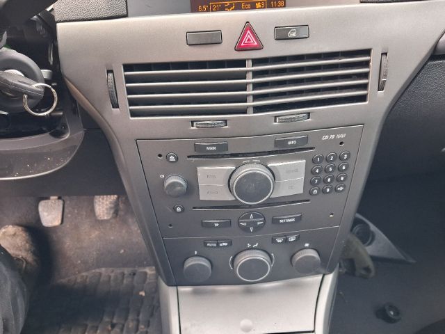 bontott OPEL ASTRA H Kürt