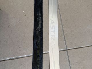 bontott OPEL ASTRA H Küszöb Díszléc Szett