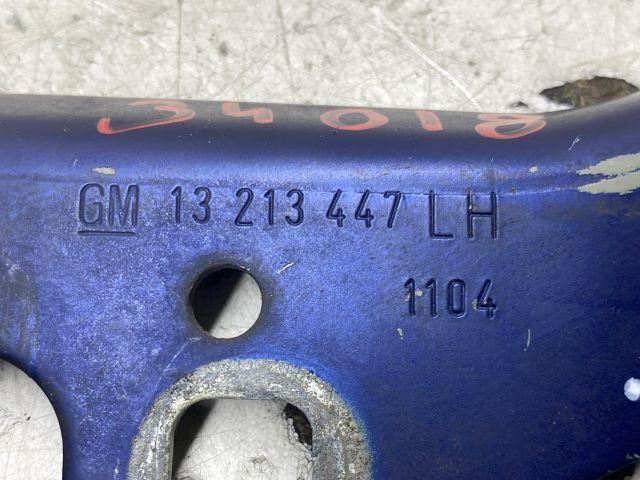 bontott OPEL ASTRA H Motorháztető Bal Zsanér