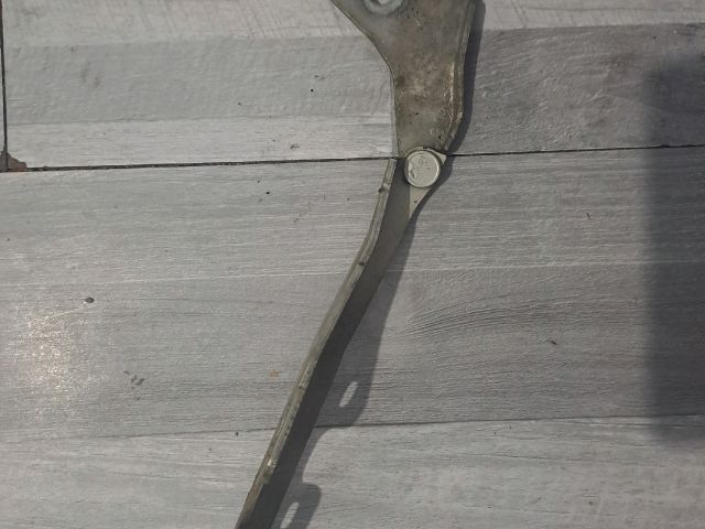 bontott OPEL ASTRA H Motorháztető Bal Zsanér