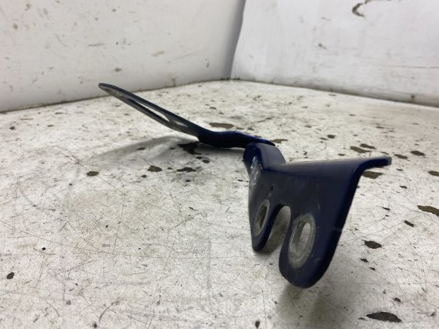 bontott OPEL ASTRA H Motorháztető Jobb Zsanér