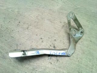 bontott OPEL ASTRA H Motorháztető Jobb Zsanér