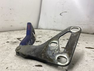 bontott OPEL ASTRA H Motorháztető Jobb Zsanér