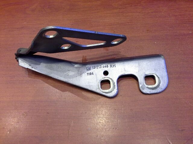 bontott OPEL ASTRA H Motorháztető Jobb Zsanér