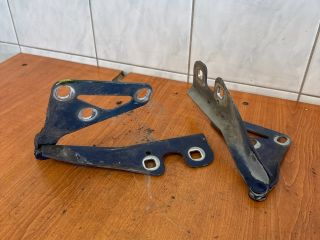 bontott OPEL ASTRA H Motorháztető Zsanér Pár