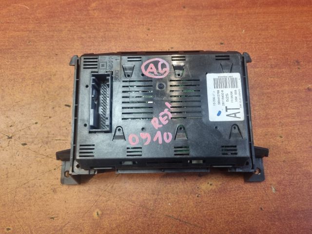 bontott OPEL ASTRA H Multifunkciós Kijelző