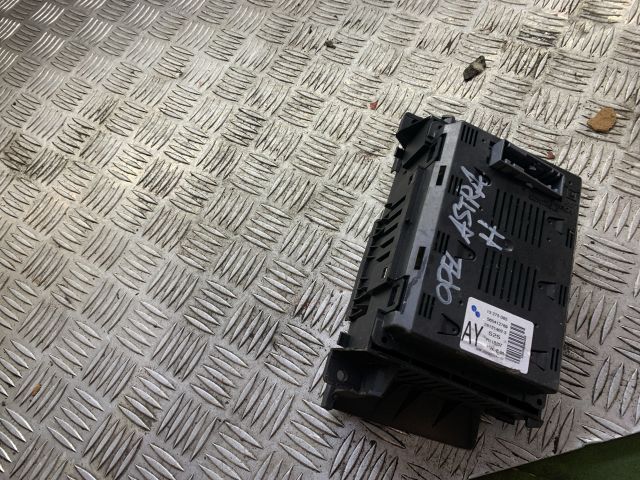 bontott OPEL ASTRA H Multifunkciós Kijelző