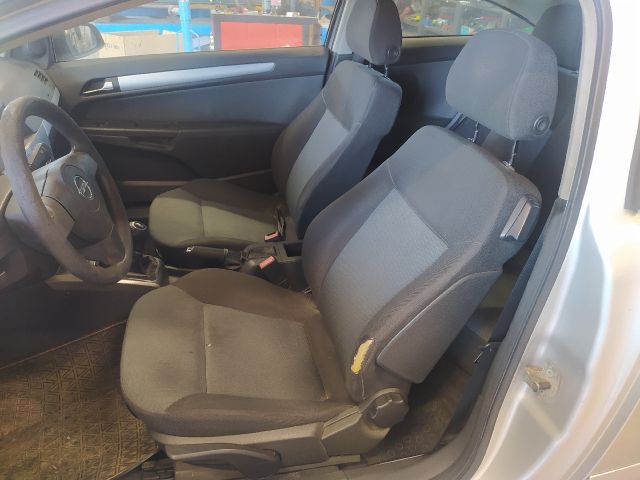 bontott OPEL ASTRA H Műszerfal Héj