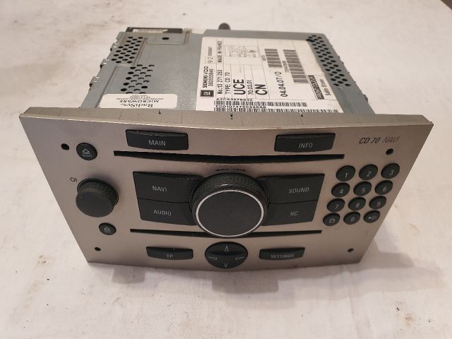 bontott OPEL ASTRA H Navigációs Fejegység