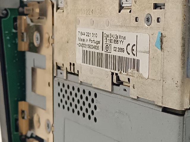 bontott OPEL ASTRA H Rádió / CD