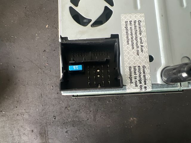 bontott OPEL ASTRA H Rádió / CD