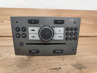 bontott OPEL ASTRA H Rádió / CD