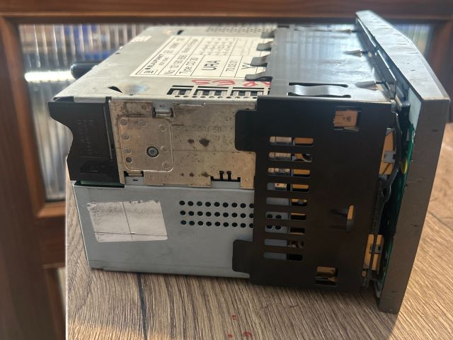 bontott OPEL ASTRA H Rádió / CD