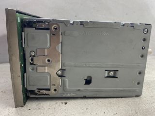 bontott OPEL ASTRA H Rádió / CD