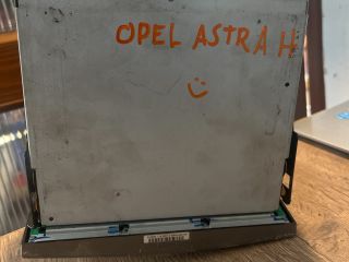 bontott OPEL ASTRA H Rádió / CD