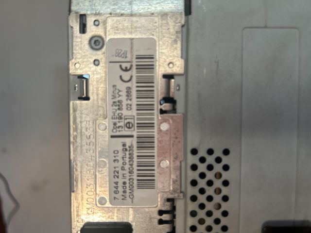 bontott OPEL ASTRA H Rádió / CD