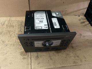 bontott OPEL ASTRA H Rádió / CD