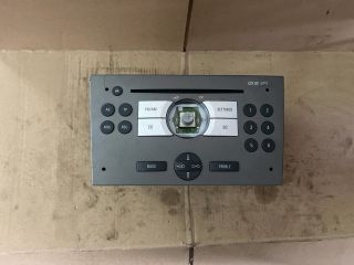 bontott OPEL ASTRA H Rádió / CD