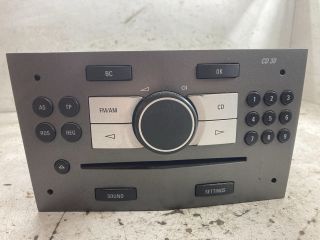 bontott OPEL ASTRA H Rádió / CD