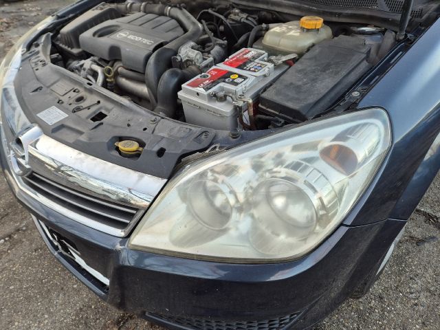 bontott OPEL ASTRA H Rádió / CD