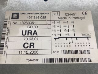 bontott OPEL ASTRA H Rádió / CD