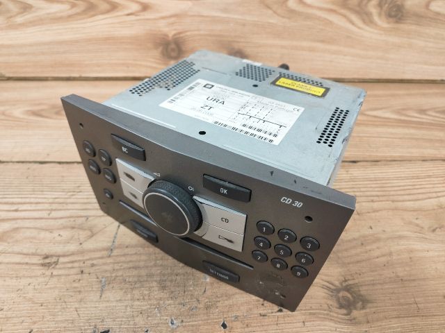 bontott OPEL ASTRA H Rádió / CD