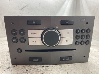bontott OPEL ASTRA H Rádió / CD