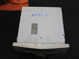 bontott OPEL ASTRA H Rádió / CD