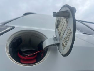 bontott OPEL ASTRA H Tankajtó