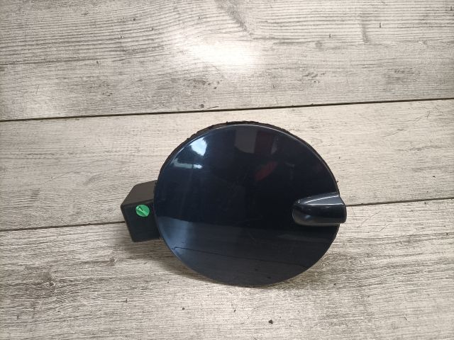 bontott OPEL ASTRA H Tankajtó