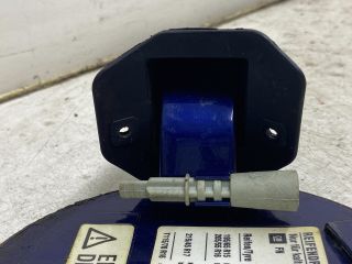 bontott OPEL ASTRA H Tankajtó