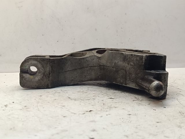 bontott OPEL ASTRA H Tartó Bak