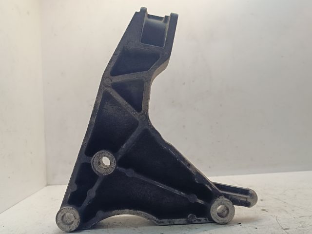 bontott OPEL ASTRA H Tartó Bak