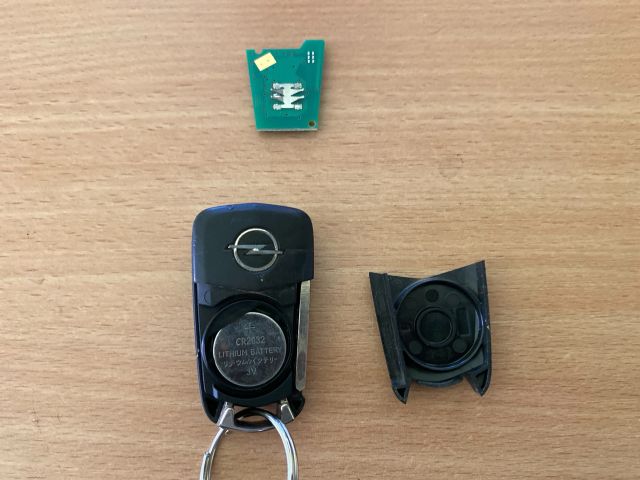 bontott OPEL ASTRA H Távirányító Kulcsbetét