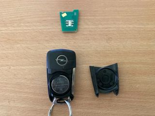 bontott OPEL ASTRA H Távirányító Kulcsbetét