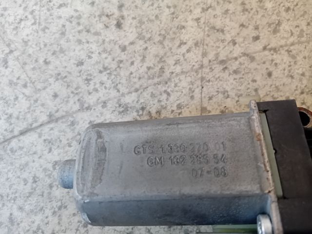 bontott OPEL ASTRA H Tető Mozgató Motor