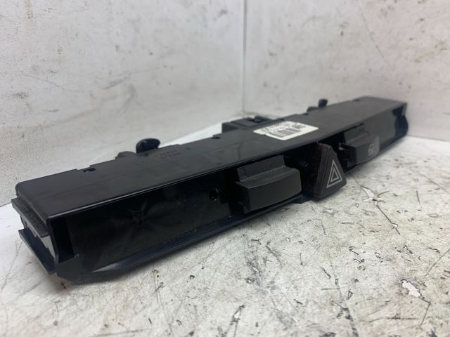 bontott OPEL ASTRA H Vészvillogó Kapcsoló