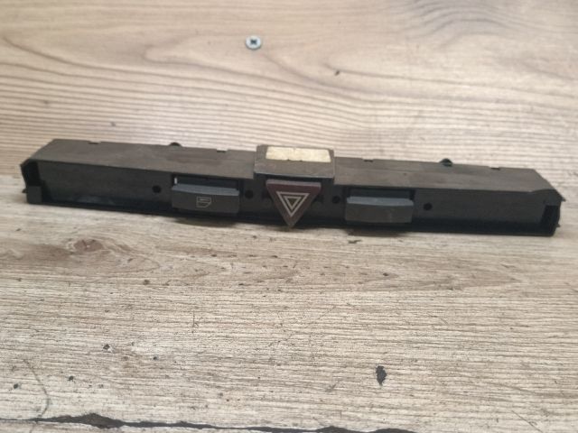 bontott OPEL ASTRA H Vészvillogó Kapcsoló