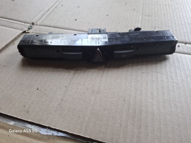 bontott OPEL ASTRA H Vészvillogó Kapcsoló